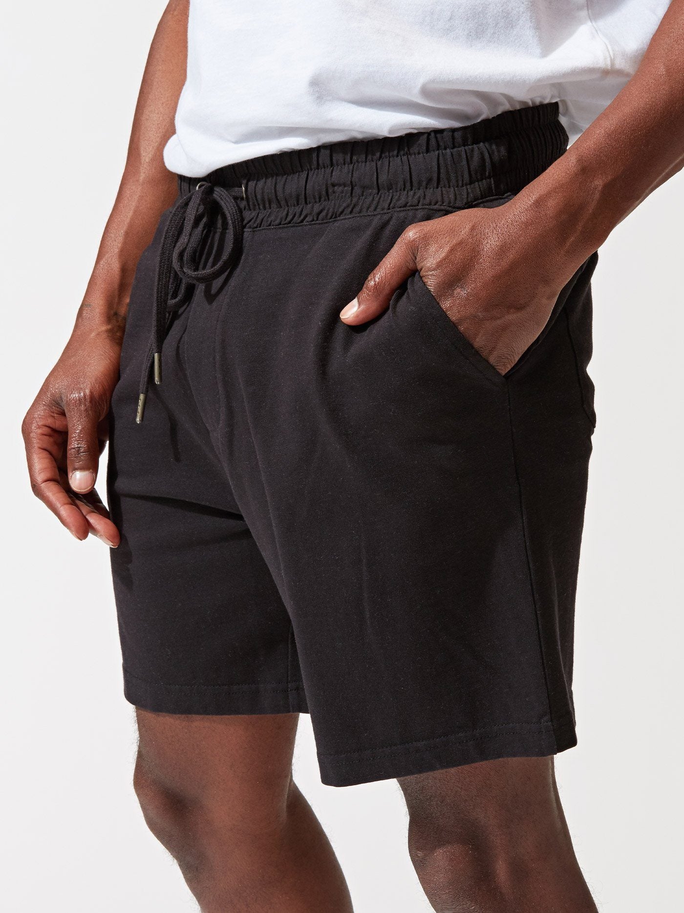 Terence 6.5" Knit Short