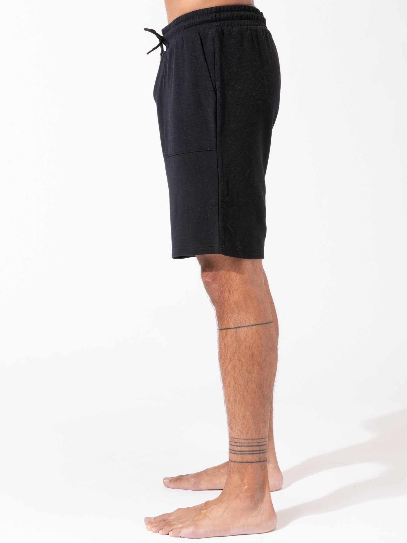 Casper Feather Fleece Short 9"