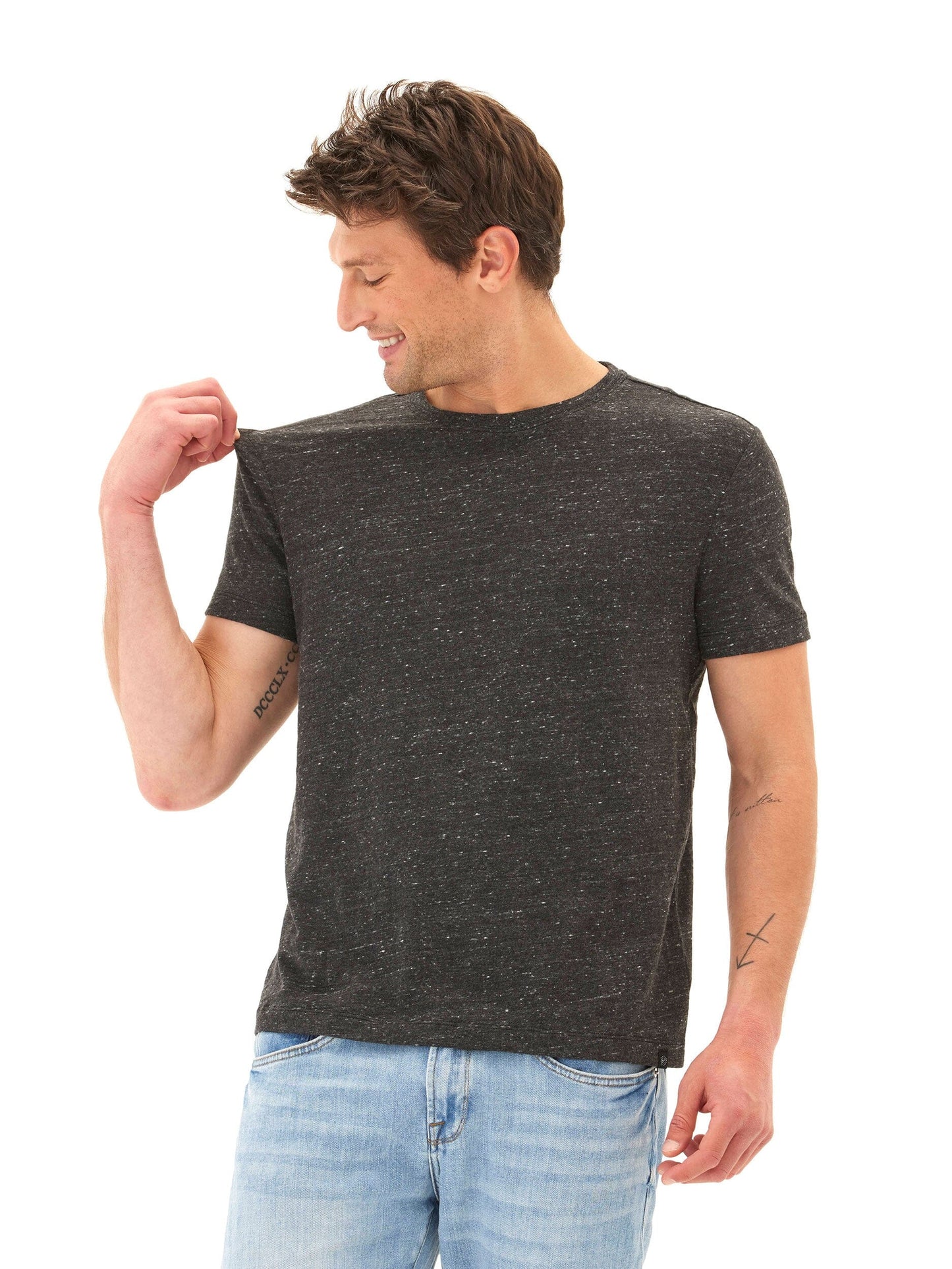 Soloman Slub Linen Short Sleeve Crew Tee