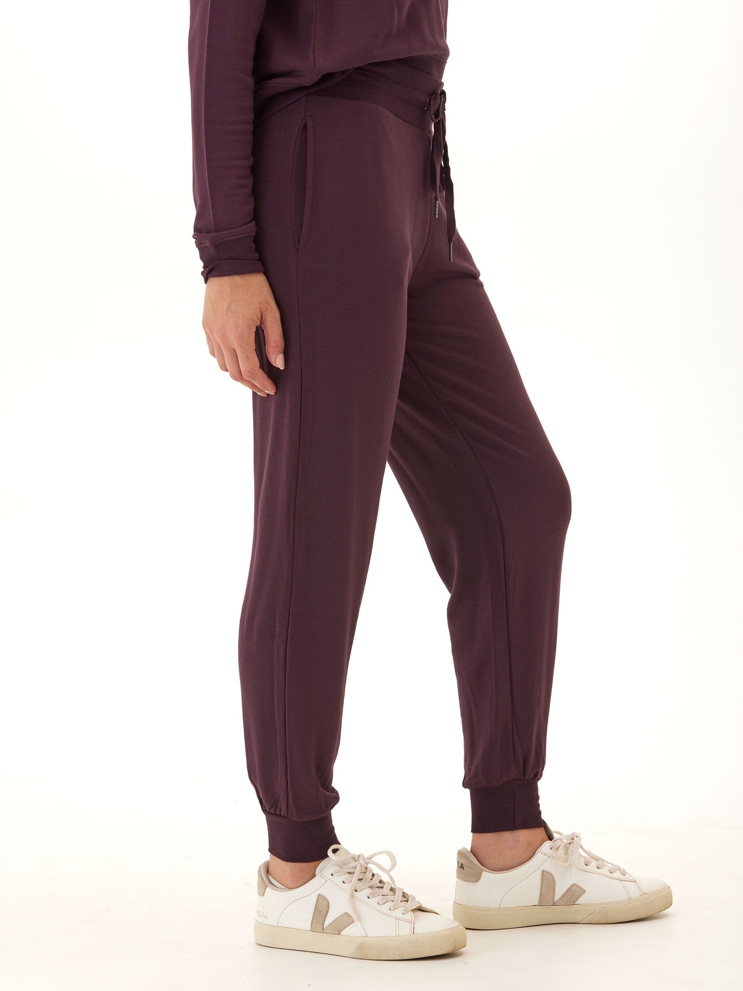 Connie Feather Fleece Jogger