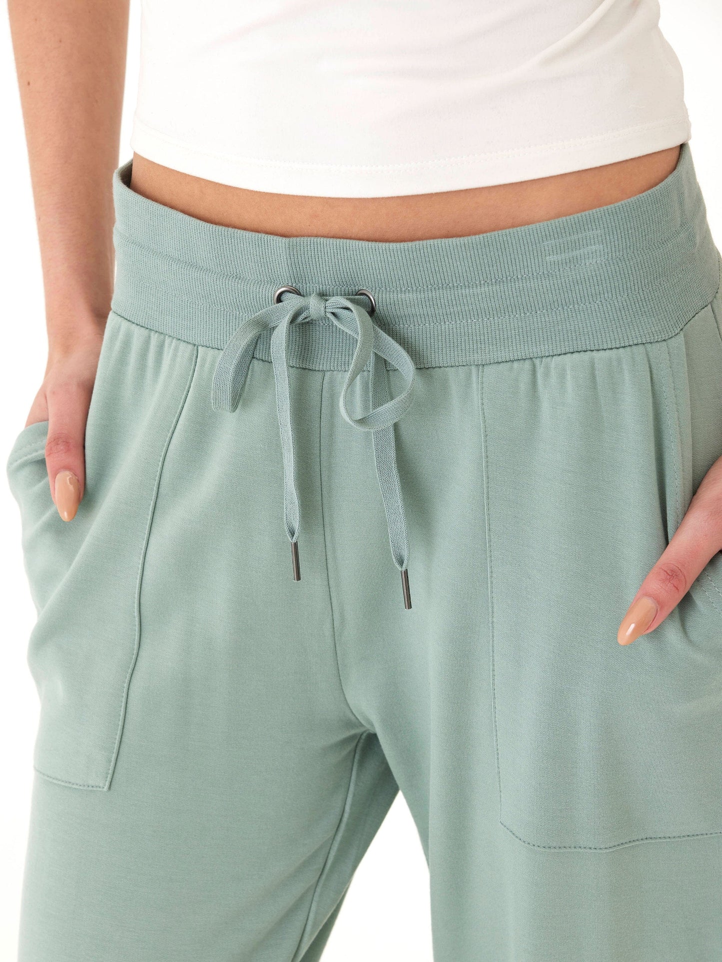 Liara Feather Fleece Pocket Jogger