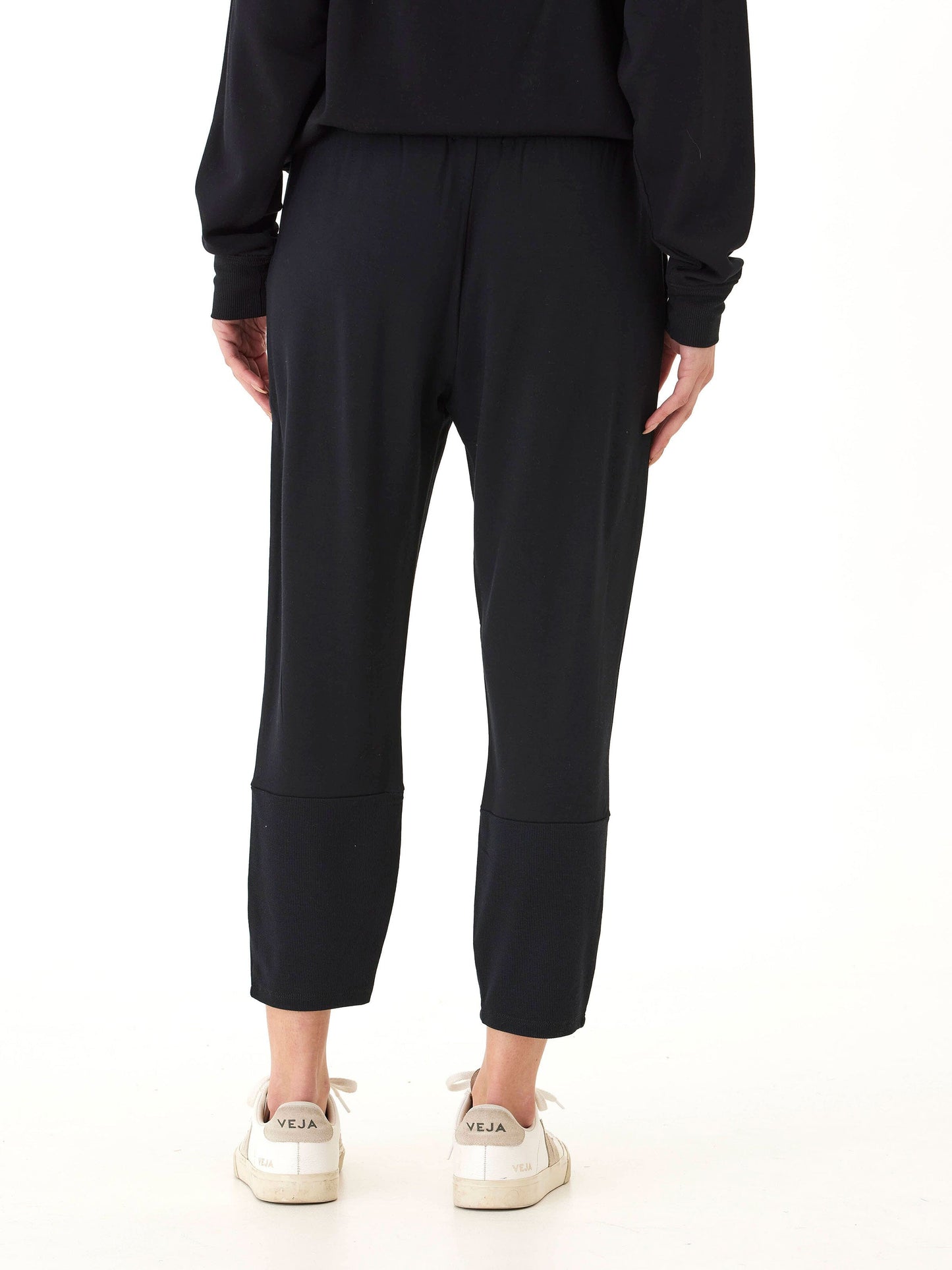 Bex Feather Fleece Panel Crop Jogger 23"