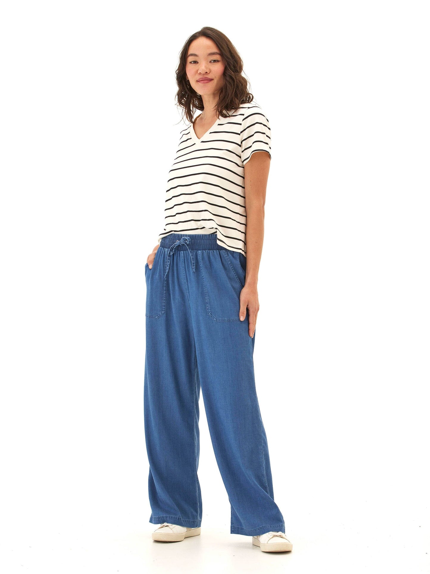Allie Stretch Chambray Pant
