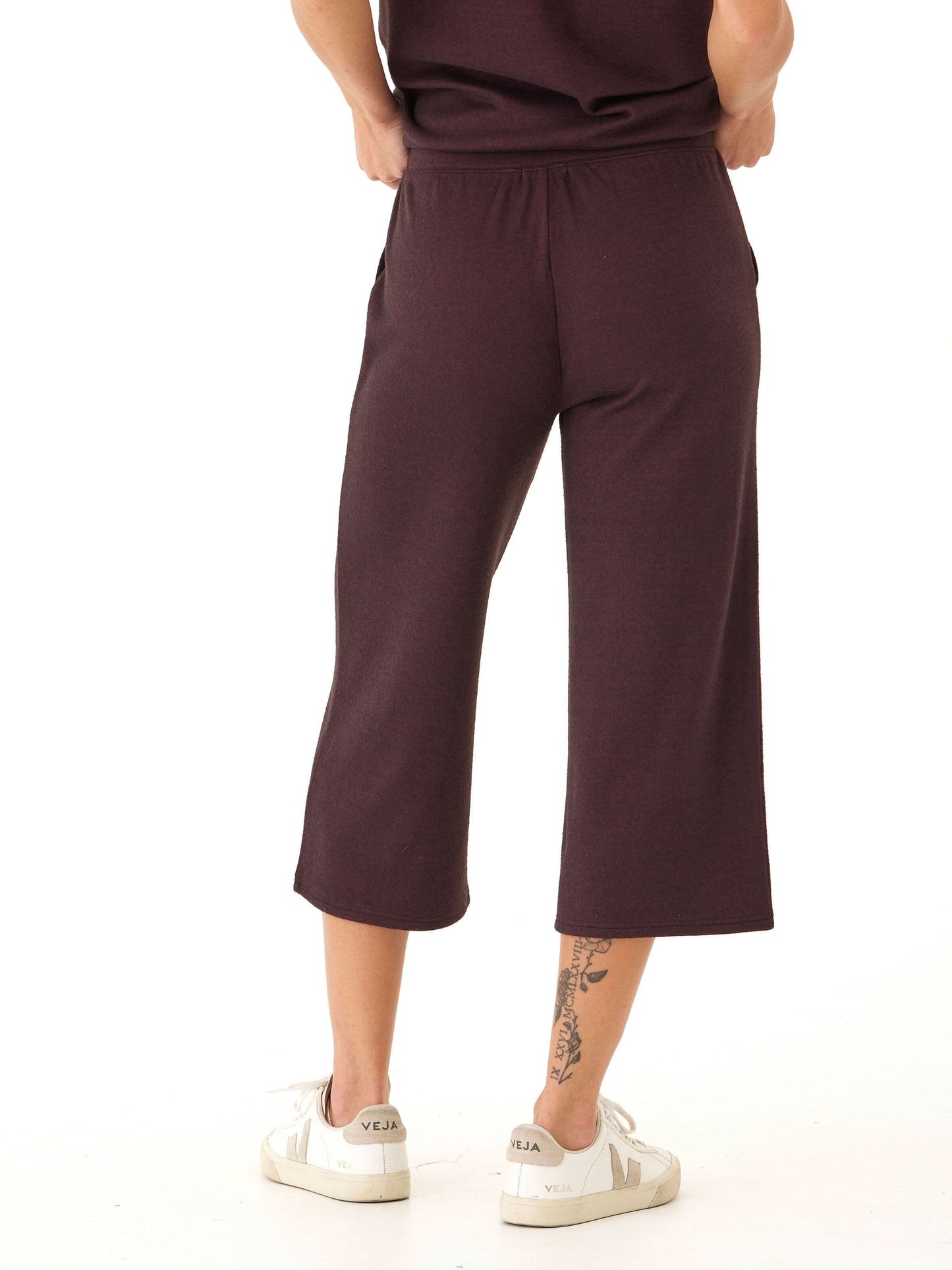 Beatrice Dream Fleece Wide Leg Capri Pant