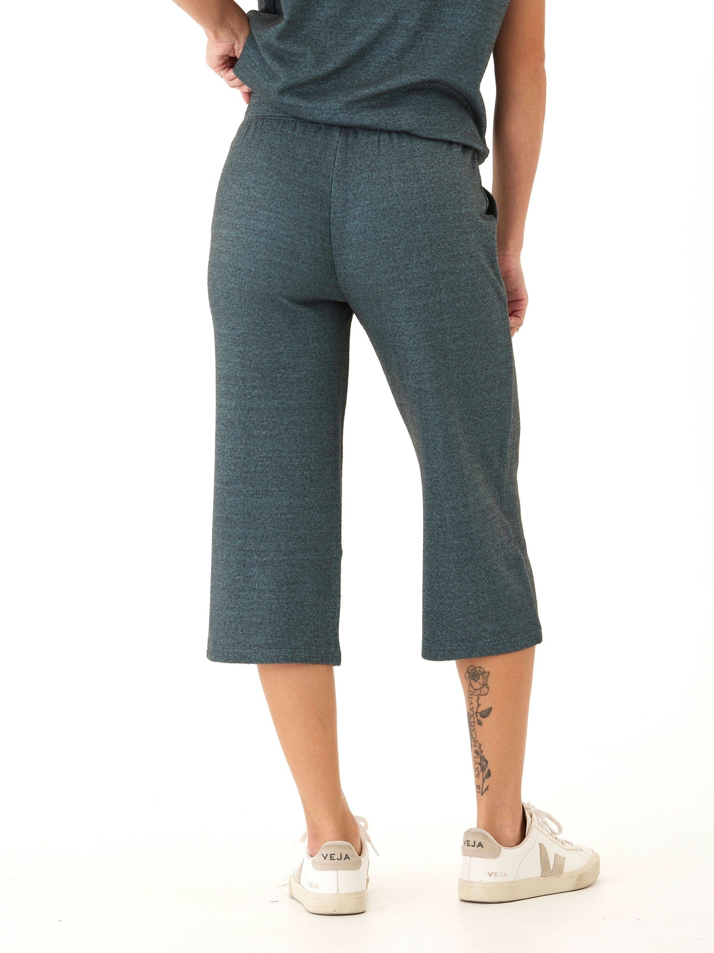 Beatrice Dream Fleece Wide Leg Capri Pant