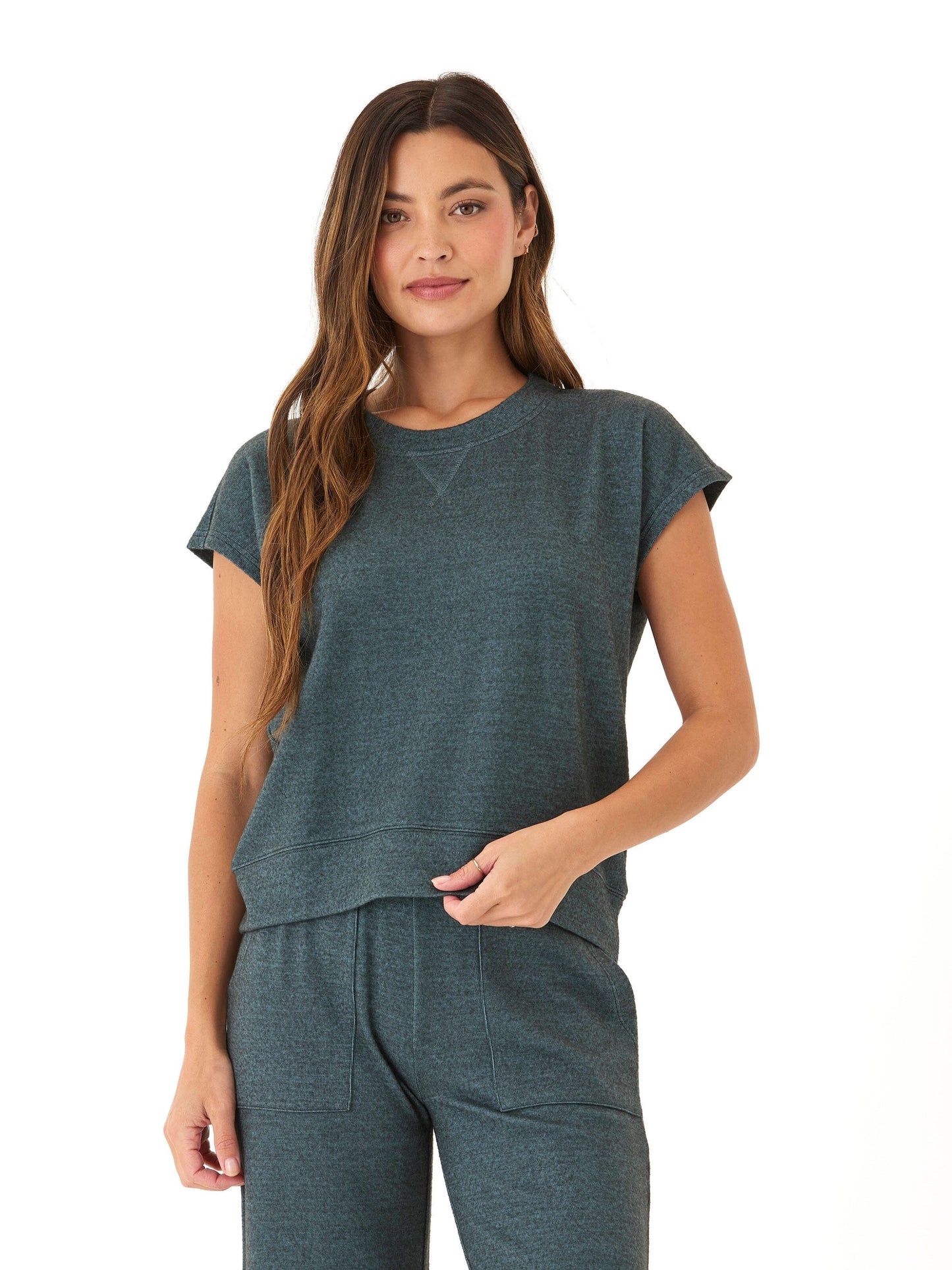 Misha Dream Fleece Short Sleeve Pullover