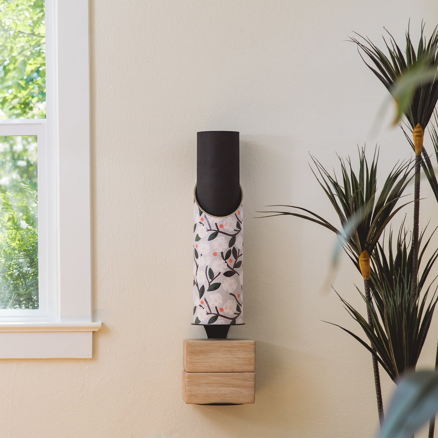 Homi Yoga Block Wall Bracket | Gold