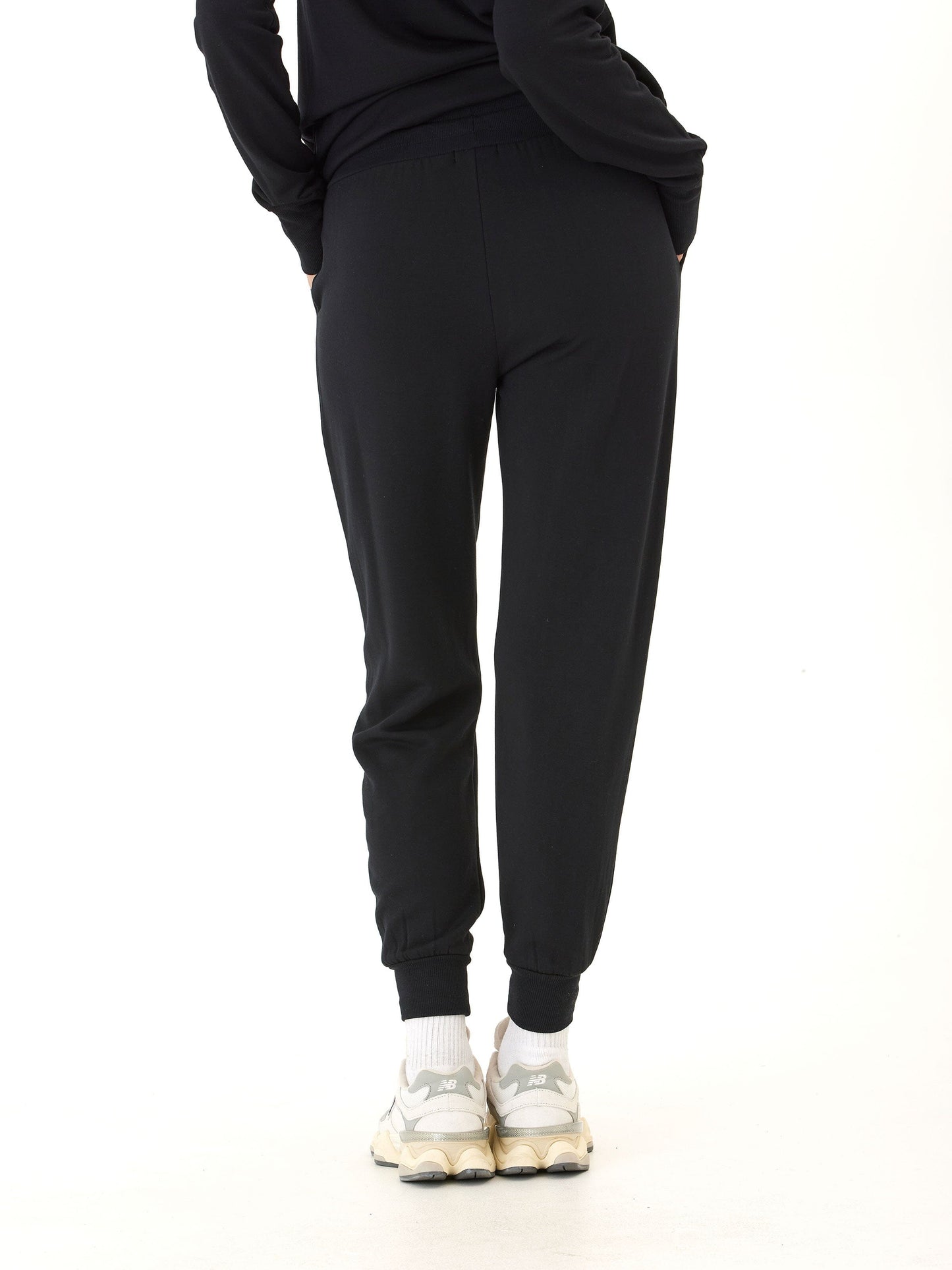 Liara Feather Fleece Pocket Jogger