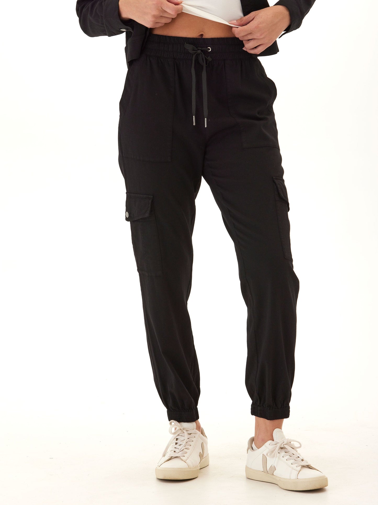 Delilah Stretch Twill Cargo Jogger 27"