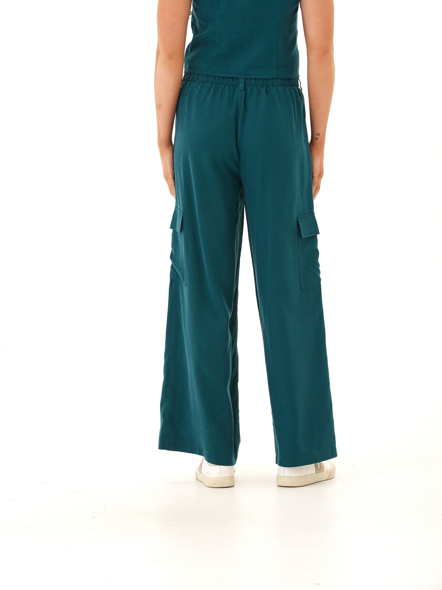 Alessandra Breezy Linen Cargo Pant