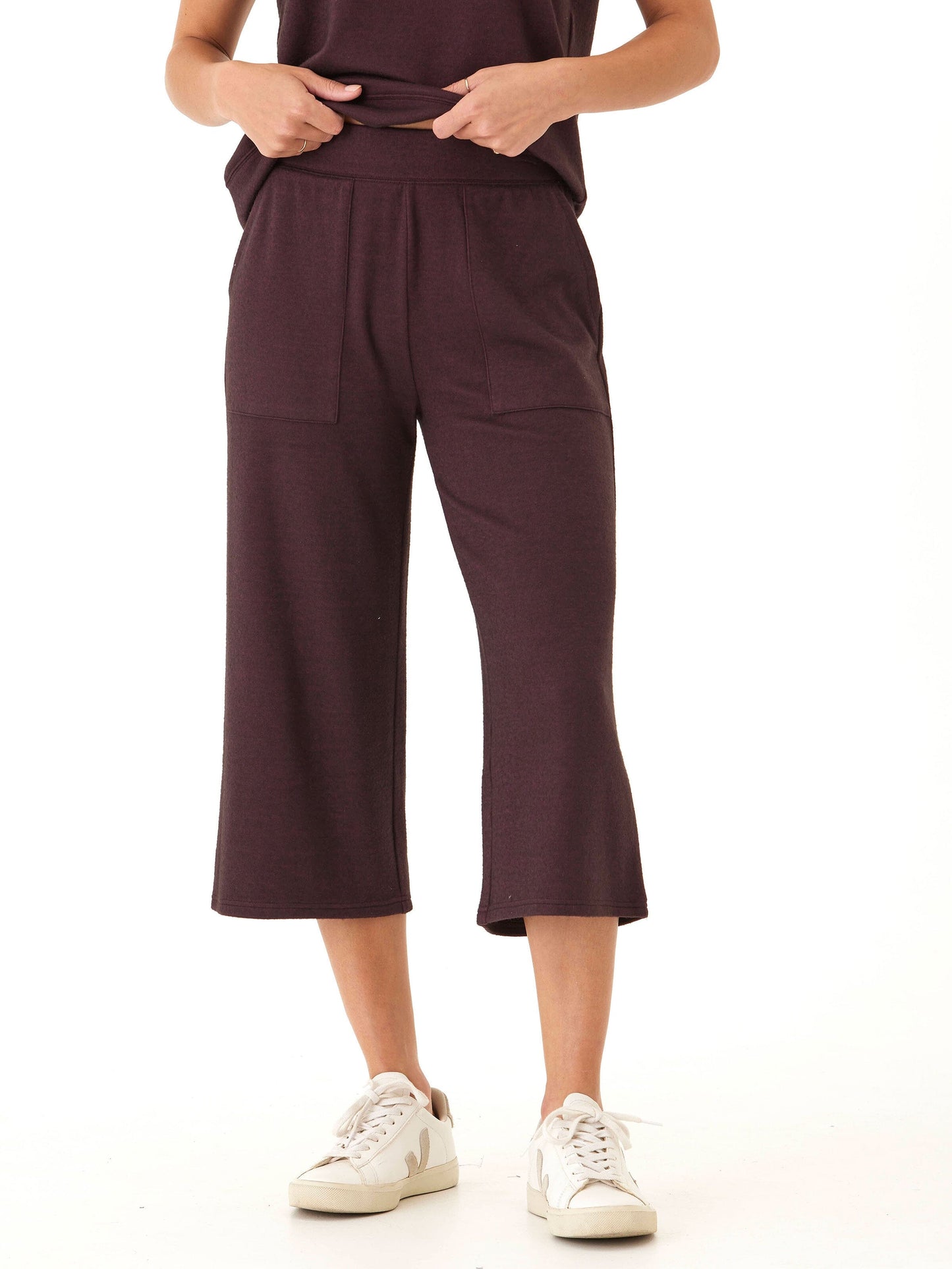 Beatrice Dream Fleece Wide Leg Capri Pant